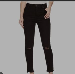 Levis wedgie skinny black distressed jean